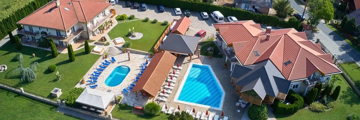 Villa Plattensee - Legjobb �r (1 �jt�l)