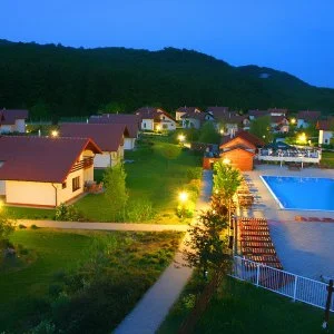 Villapark Várgesztes Várgesztes - Kedvezményes Villapark Pihenés félpanzióval (min. 7 éj)