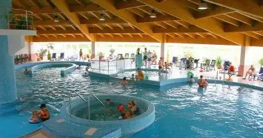 Kedvezm�nyes Villapark Pihen�s f�lpanzi�val (min. 3 �j)