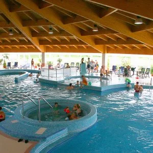 Villapark Várgesztes Várgesztes - Kedvezményes Villapark Pihenés félpanzióval (min. 3 éj)