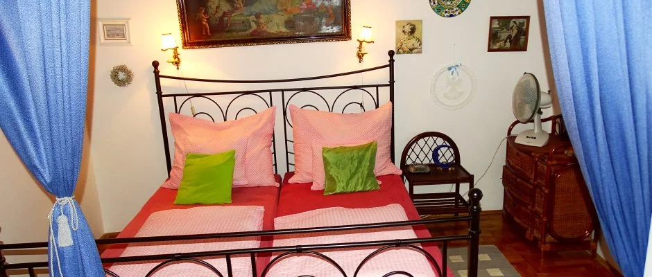Violetta Apartmanlaks Hvz