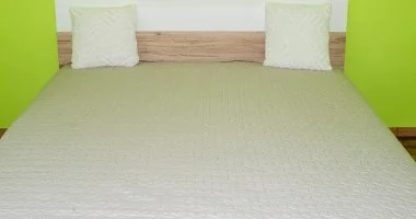 Szilveszter (min. 3 �j)