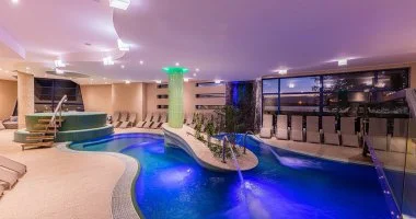 T�parti wellness (min. 2 �j)