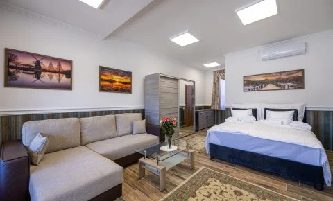 Vörös Álom Apartman Panzió Tiszakécske - Két ünnep között