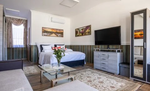 Vörös Álom Apartman Panzió Tiszakécske - Húsvét