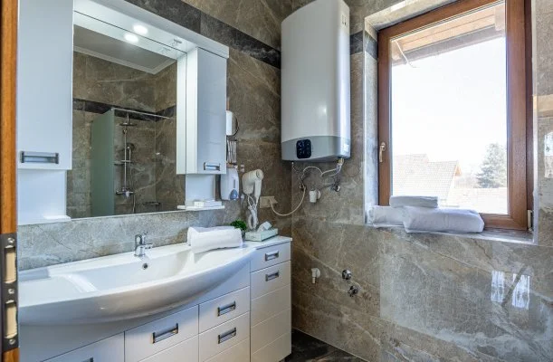 Vrs lom Apartman Panzi Tiszakcske