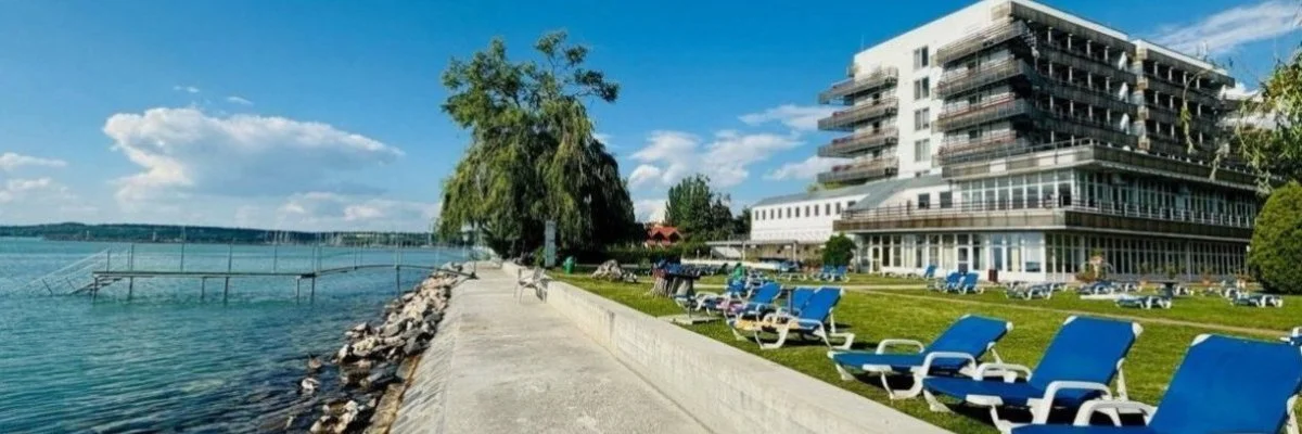 Vil�gos Hotel - Ny�Rrobban�s Vil�goson -18% (min. 2 �j)