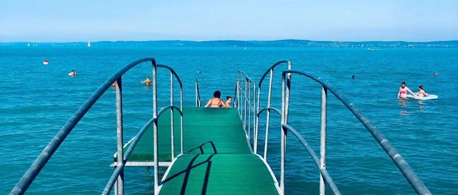 Vil�gos Hotel Balatonvil�gos