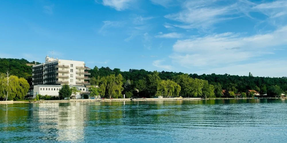 Vil�gos Hotel Balatonvil�gos