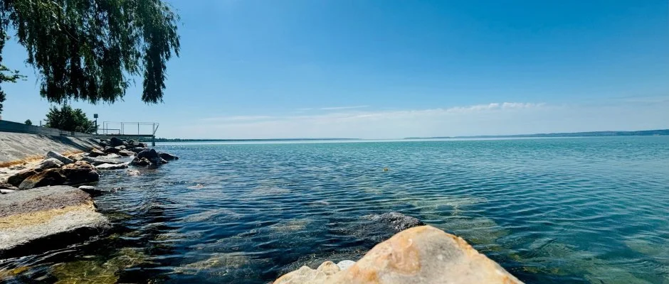 Vil�gos Hotel Balatonvil�gos