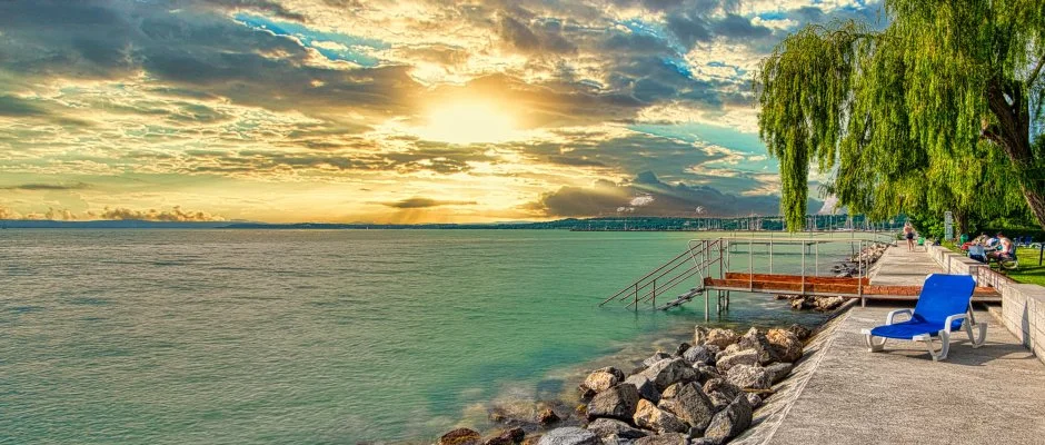 Vil�gos Hotel Balatonvil�gos