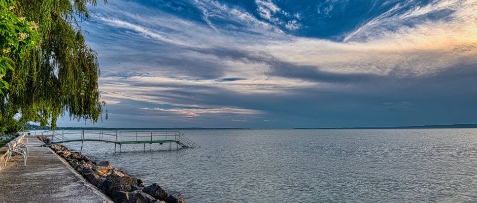 Vil�gos Hotel Balatonvil�gos