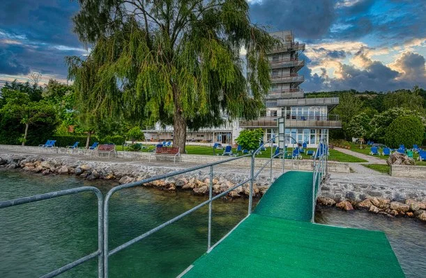 Vil�gos Hotel Balatonvil�gos