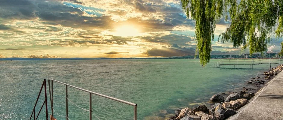 Vil�gos Hotel Balatonvil�gos