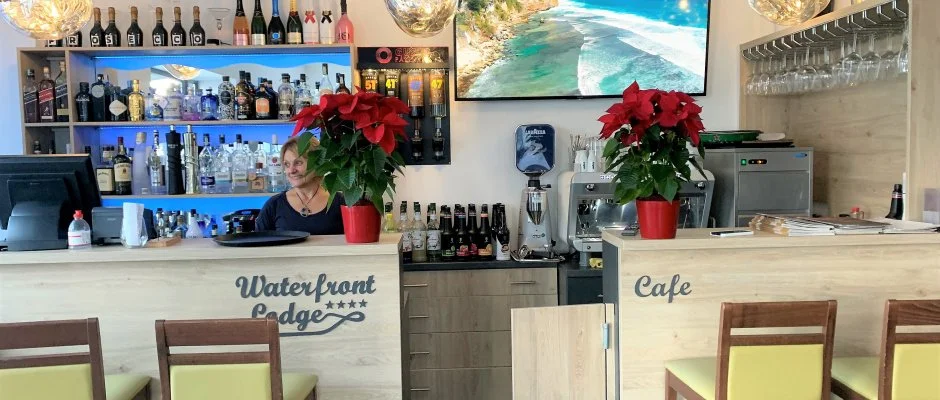 Waterfront Lodge Dunapataj