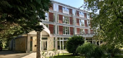 Well Hotel Harkny