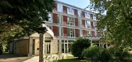 Well Hotel Harkny