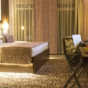  Zamárdi - Két ünnep között