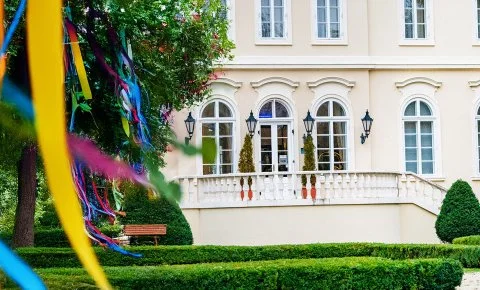 La Contessa Szilvásvárad - Május 1. - teljes előrefizetéssel