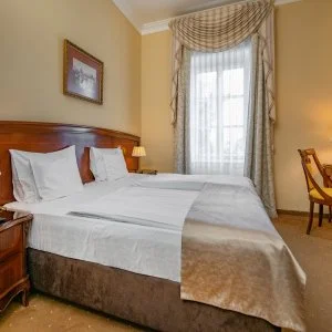  Szilvásvárad - Ébredés a kastélyban - reggelivel (1 éjtől)