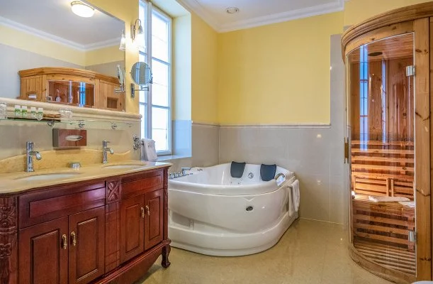 La Contessa Szilvásvárad