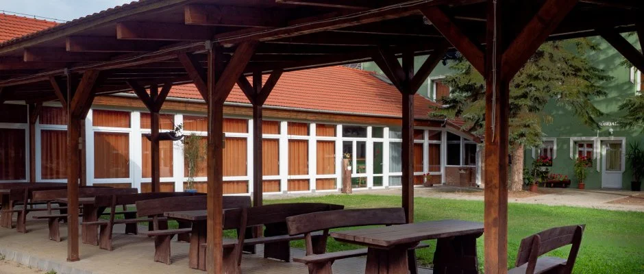 Zldsziget Menedk Rendezvny s Pihenhz Brna