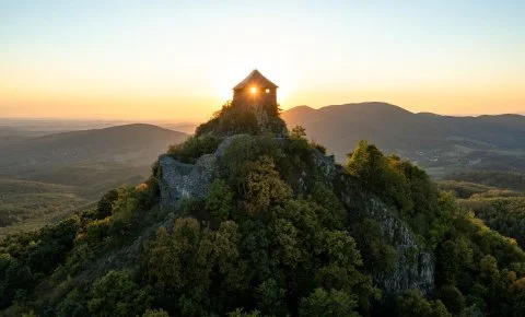 Zöldsziget Menedék Rendezvény és Pihenőház Bárna - Szilveszter