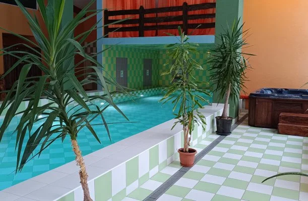 Z�ldsziget Mened�k Rendezv�ny �s Pihen�h�z B�rna