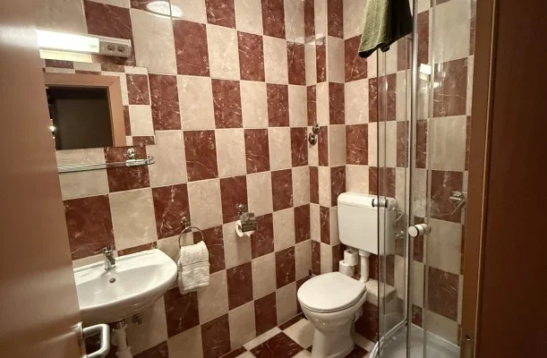 Z�ldsziget Mened�k Rendezv�ny �s Pihen�h�z B�rna